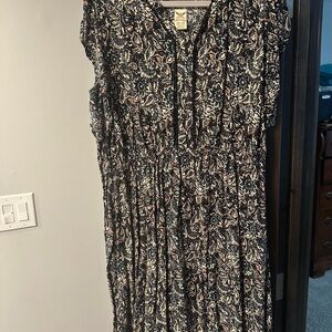 Faded Glory Multicolor Patterned Dress